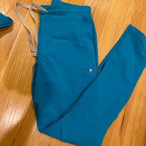 Figs yola scrub pants